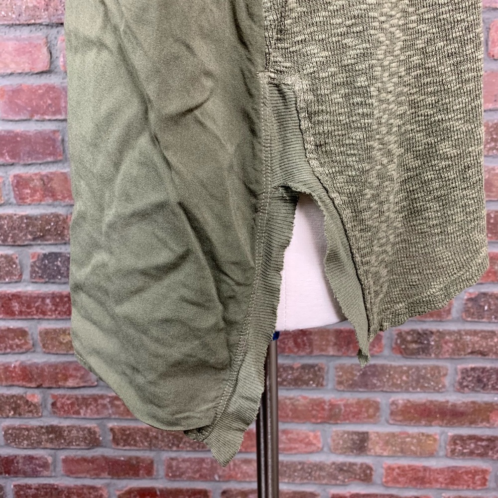 Left of Center Asymmetrical Long Sleeve Top, Sz S - Picture 4 of 7